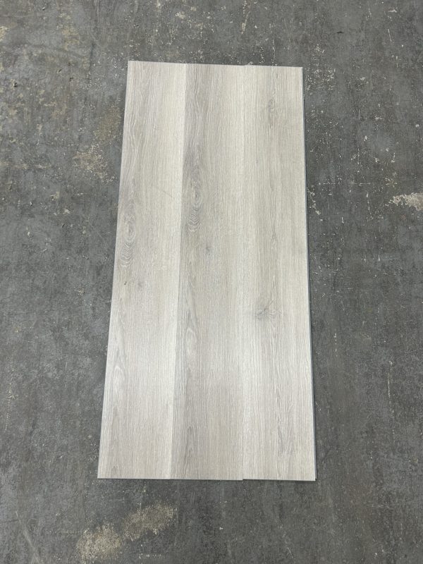 Cabinets & Flooring Homestead - Whitefish Bay Oak 12mil 7 in x 48 in
