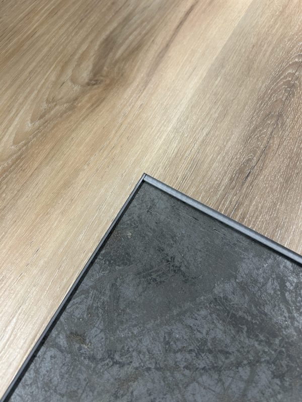 Cabinets & Flooring Homestead - Three Lakes Hickory 12mil 7 in x 48 in