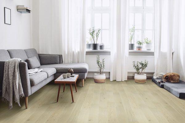 MSI Woodhills - Coral Ash Wood Flooring Oak 7mm 1.2mm  6.5 in x 48 in