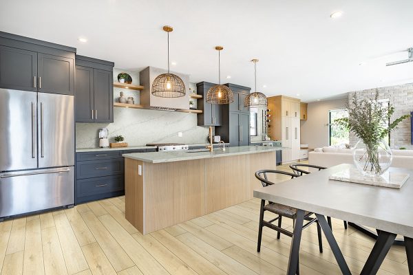 MSI Smithcliffs - Lanston Oak 20 mil equivalent 7 in x 48 in