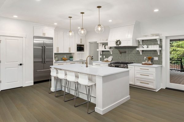 MSI Woodhills - Moorville Wood Flooring Oak 7mm 1.2mm  6.5 in x 48 in