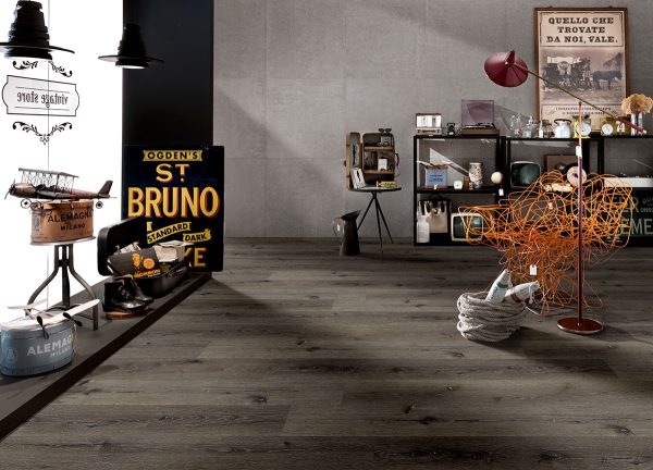 MSI Wilmont - Charcoal Oak 20mil 7 in x 48 in