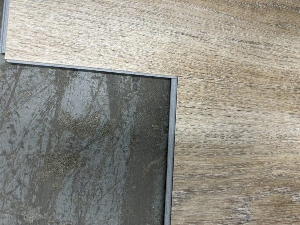 Cabinets & Flooring Larc - Charles Bay Oak 20mil 7.2 in x 48 in