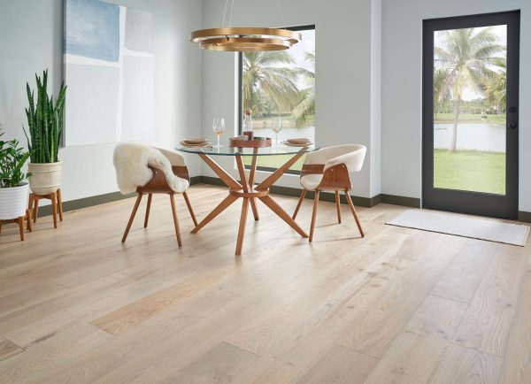 Hartco TIMBERBRUSHED PLATINUM - 9/16 in Ship to Shore 9.056 in White Oak