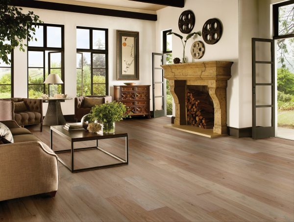 Hartco TIMBERBRUSHED PLATINUM - 9/16 in Country Vibe 9.056 in White Oak