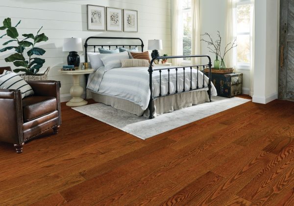 Hartco TIMBERBRUSHED - 3/4 in Changing Season 5 in Solid Hardwood