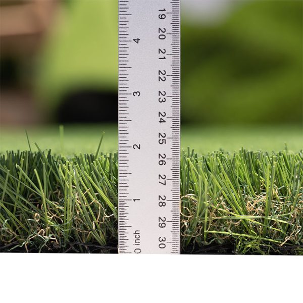 MSI Evergrass® Turf - Emerald Green Turf 110 3/8 in x 45 mm