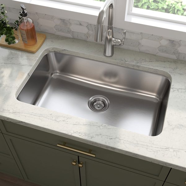 MSI Undermount Stainless Steel 29 7/8 in  x  18 1/16 in Single Bowl