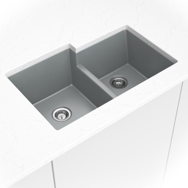 MSI Undermount Quartz Composite 32  x 21 1/4 in Double Bowl