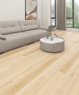 United Weavers Saint Augustine - Warm Sand 22 mil 9 in x 60 in