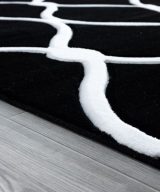 United Weavers Bristol Black Rug