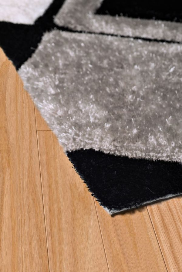 United Weavers Finesse Black Rug