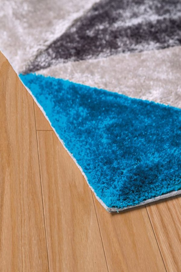 United Weavers Finesse Aqua Rug