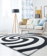 United Weavers Finesse Black Rug