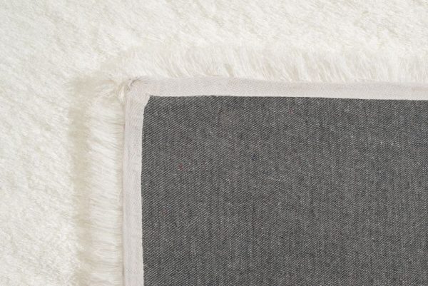 United Weavers Bliss White Rug