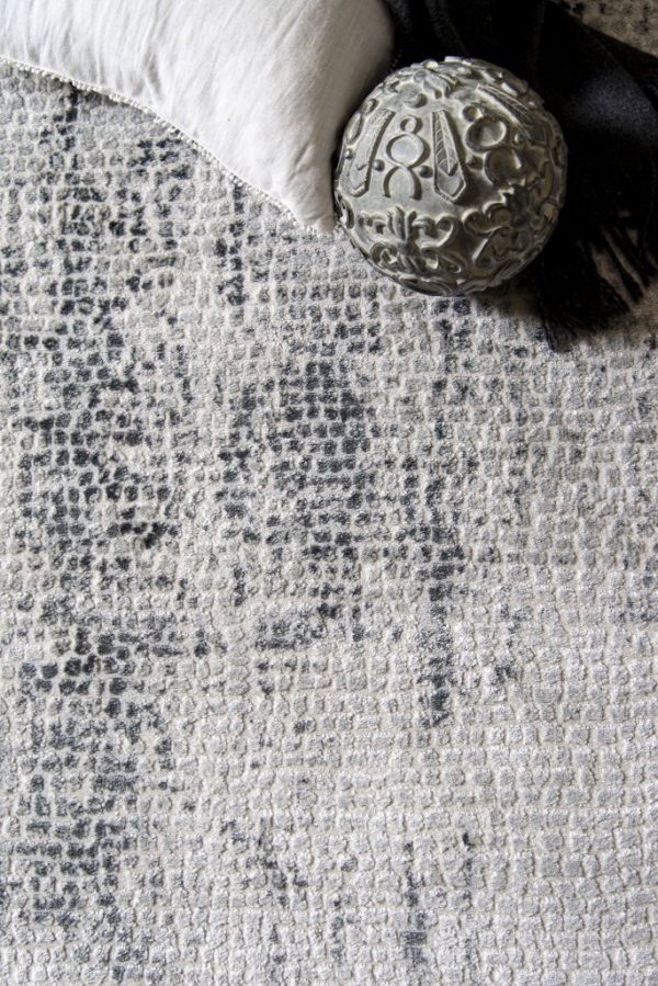 United Weavers Veronica Grey Rug