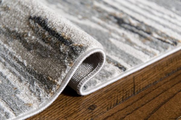 United Weavers Veronica Wheat Rug