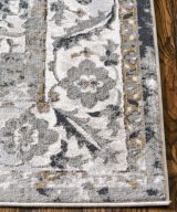 United Weavers Veronica Wheat Rug