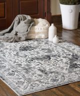 United Weavers Veronica Wheat Rug