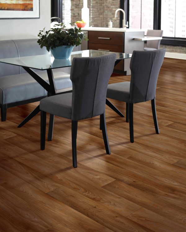 Mohawk Color Fusion II - 912 Colonial Ash 7 in x 48