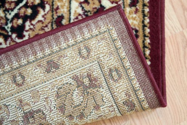 United Weavers Dallas Burgundy Rug