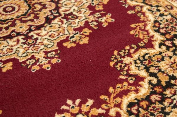 United Weavers Dallas Burgundy Rug