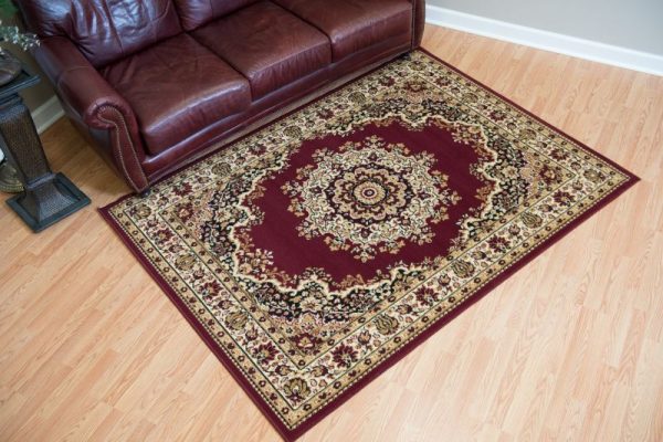 United Weavers Dallas Burgundy Rug