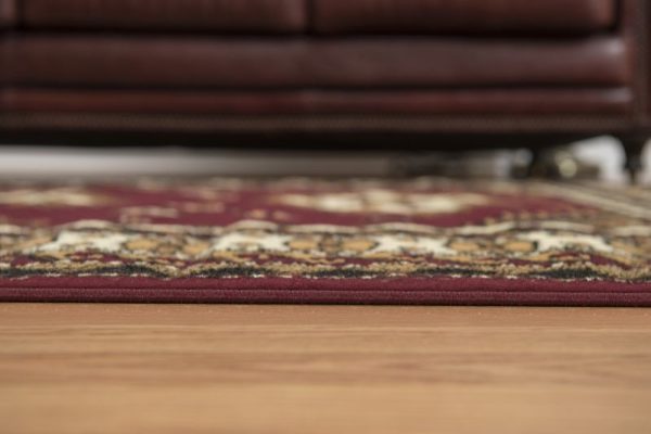 United Weavers Dallas Burgundy Rug
