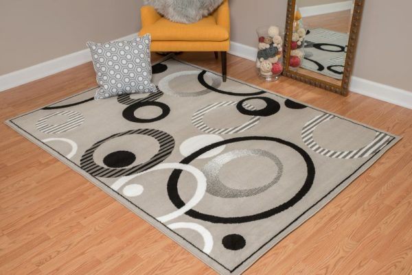 United Weavers Dallas Silver Rug