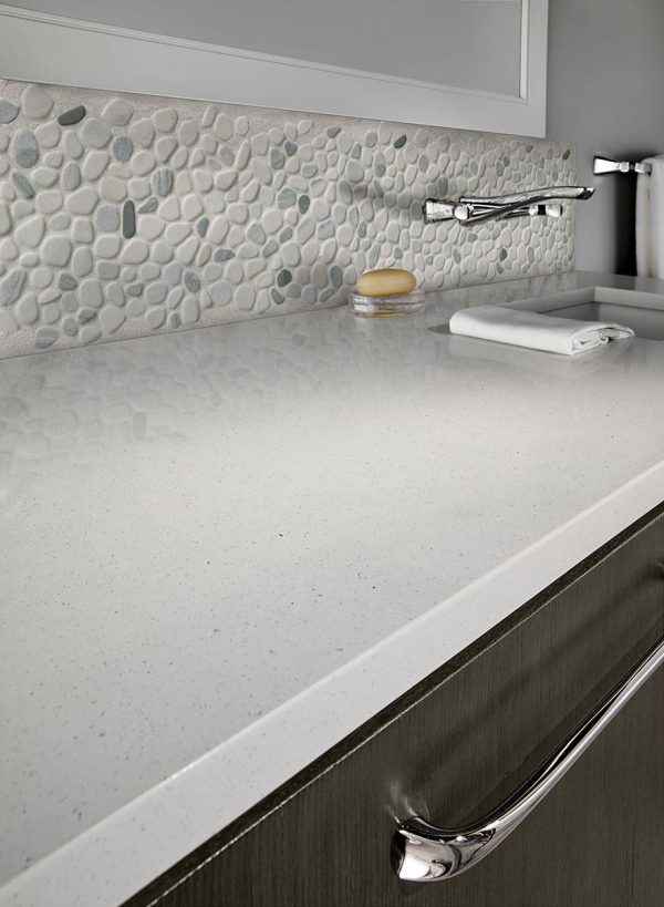 MSI Black and White Pebbles Pattern Tumbled