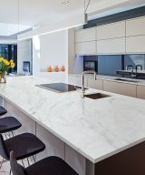 MSI Quartzite Countertops - Calacatta Montreal