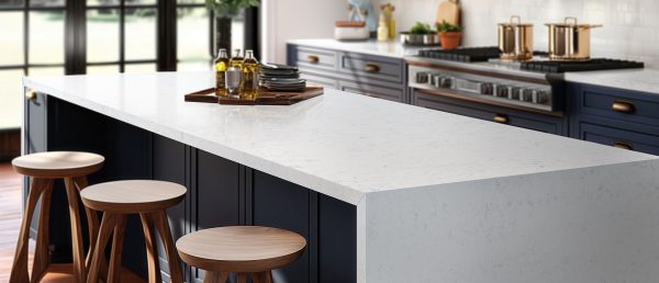 MSI Quartz - Carrara Lumos