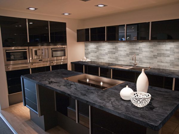 MSI Quartzite Countertops - Cirrus Gray