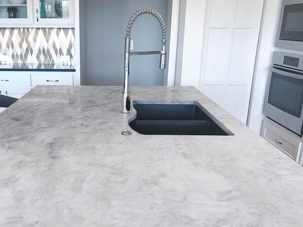 MSI Quartzite Countertops - Cristallo