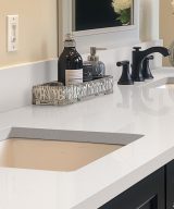 MSI Quartz - Frost White