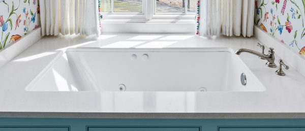 MSI Quartz - Glacier White