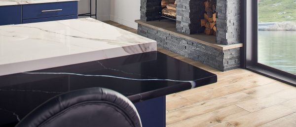 MSI Quartz - Marquina Midnight