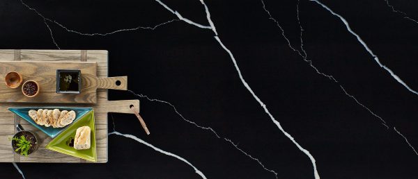 MSI Quartz - Marquina Midnight