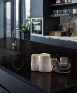 MSI Quartz - Sparkling Black