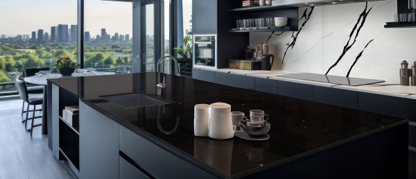 MSI Quartz - Sparkling Black