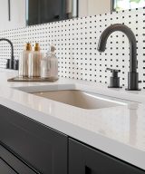MSI Quartz - Stellar White