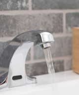 MSI - Touch-less Infrared Sensor Bathroom Faucet - 421 Chrome 4 in. Centerset