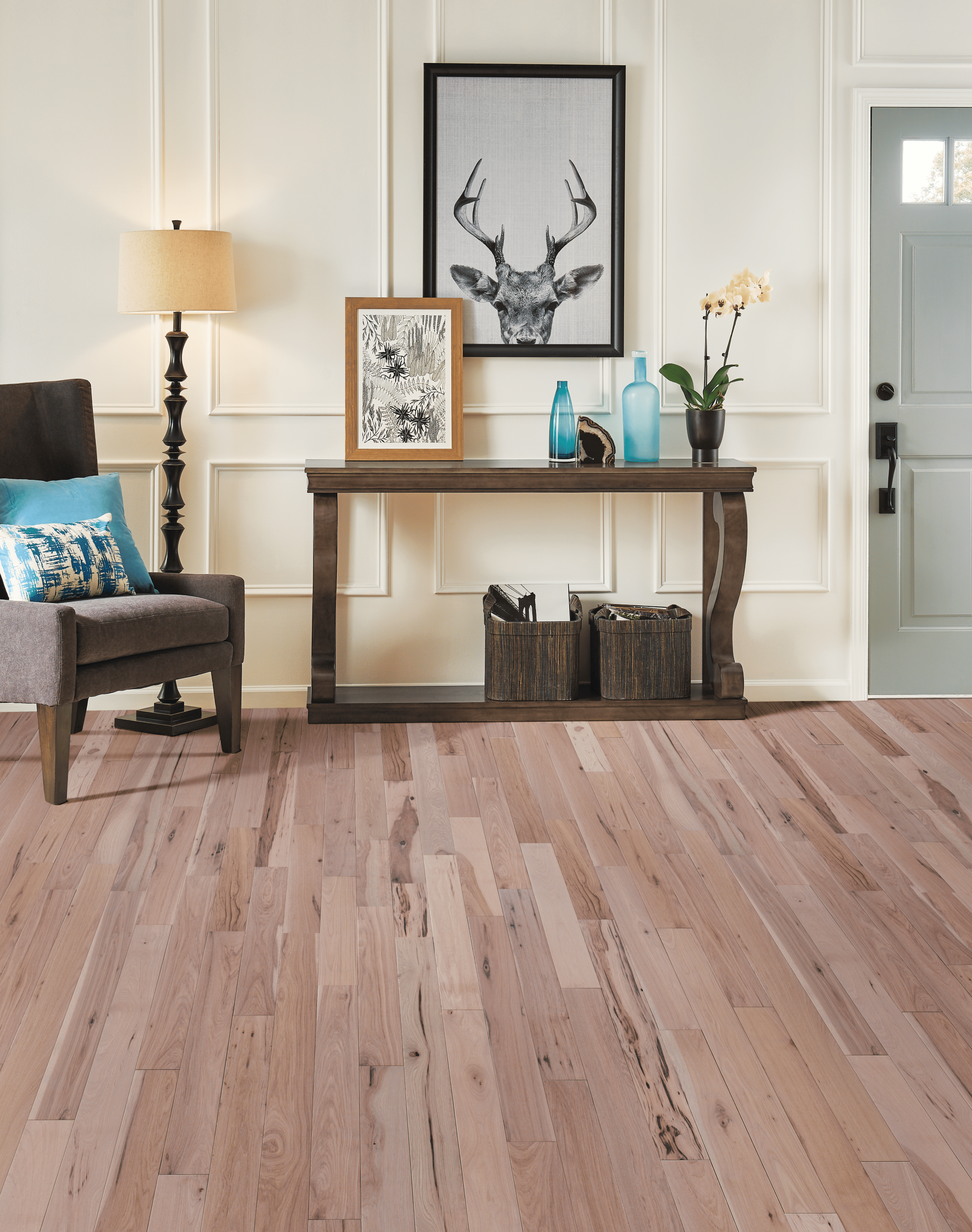 Robbins Natural Forest Smooth Collection – Warm Comfort in Hickory