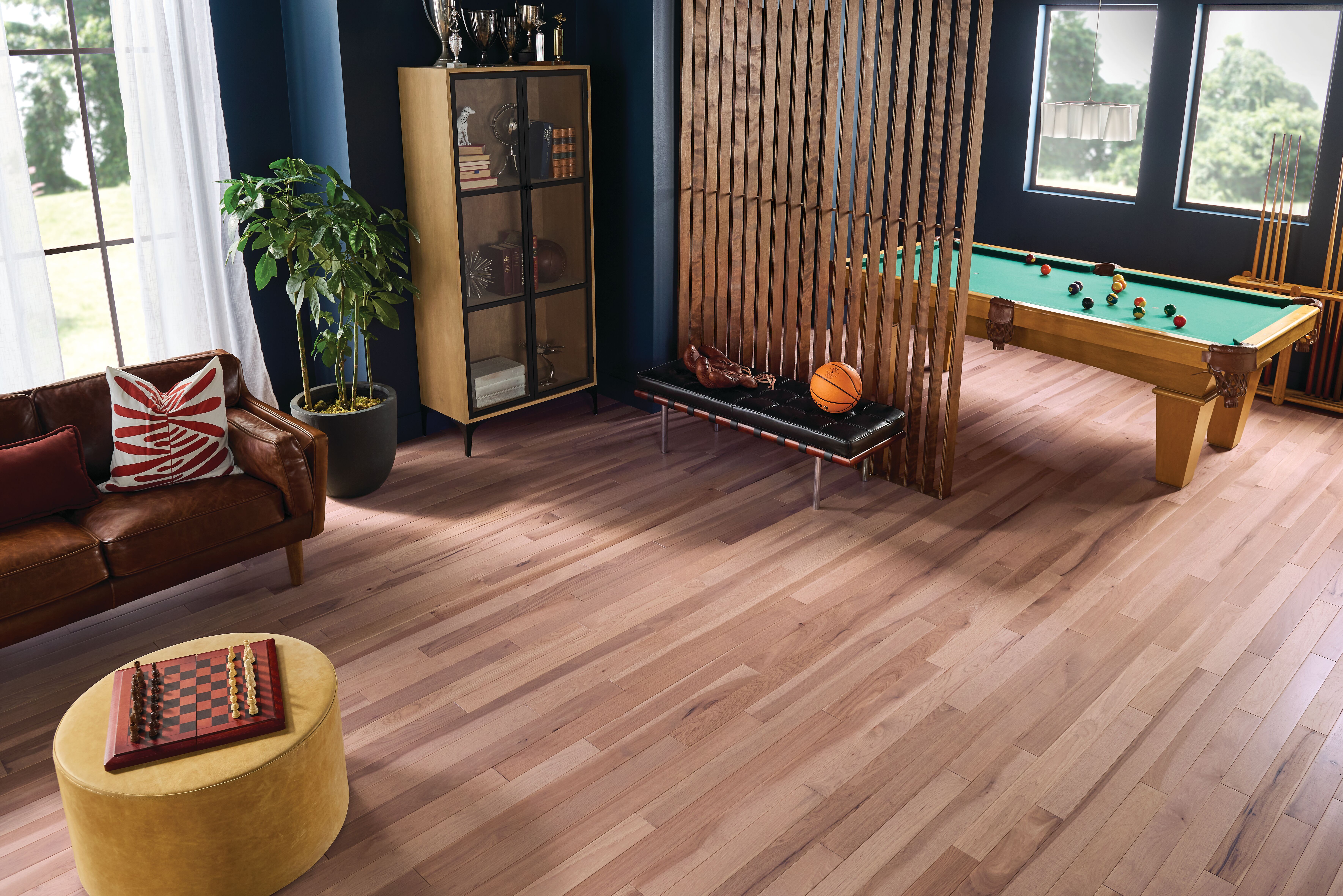 Hartco Prime Harvest - Attractive Style (Light Brown) 3-1/4" wide 3/4" thick in Hickory
