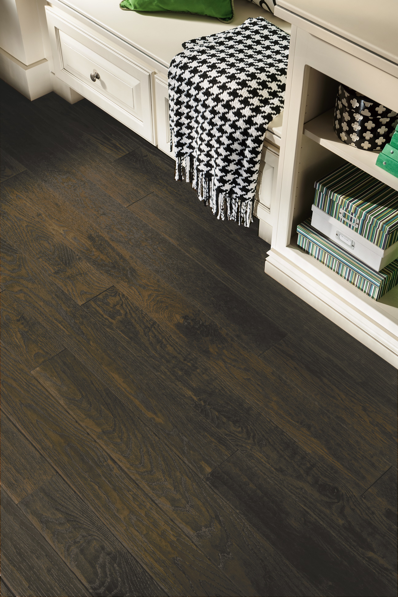 Hartco American Scrape - Nantucket (Medium Gray) 5" wide 3/4" thick in White Oak