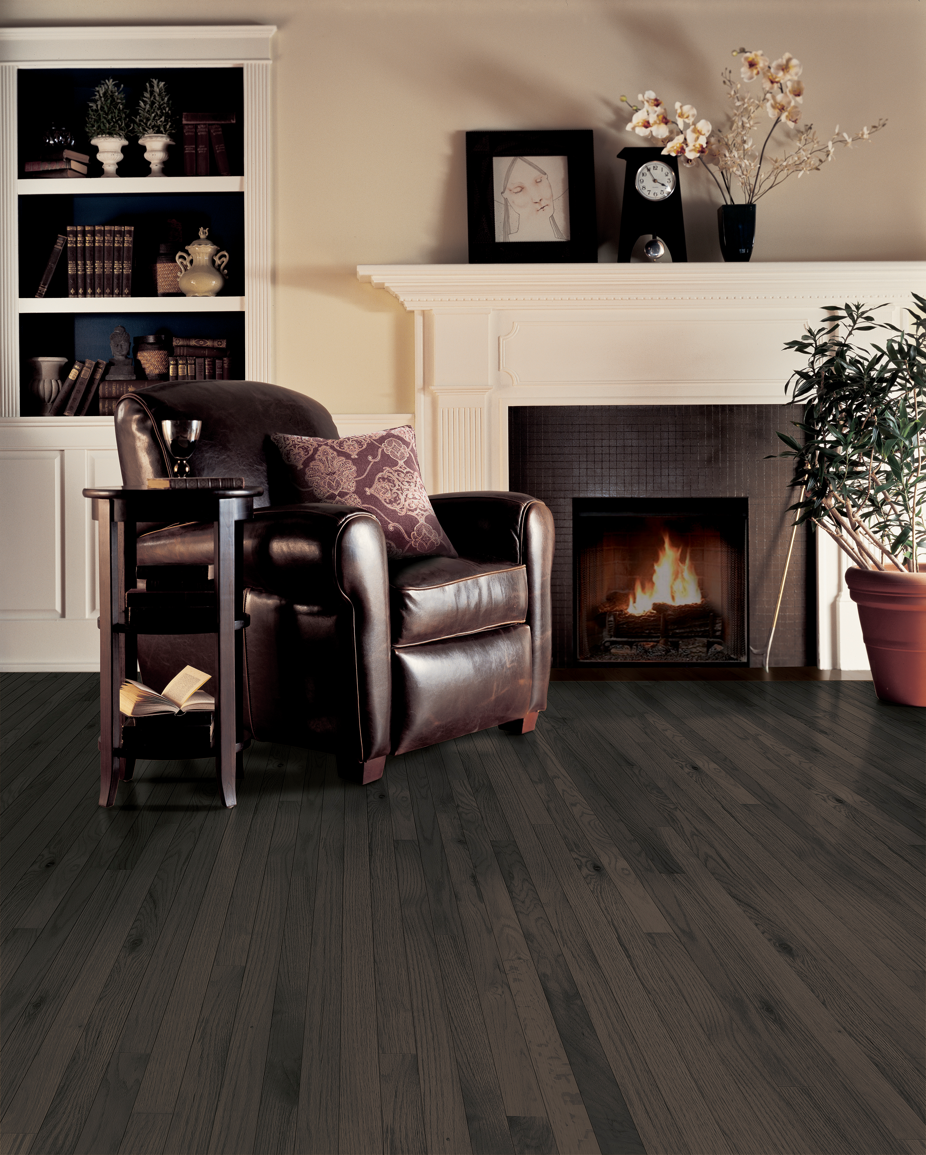 Hartco Yorkshire - Mist (Medium Gray) 2-1/4" wide 3/4" thick in White Oak